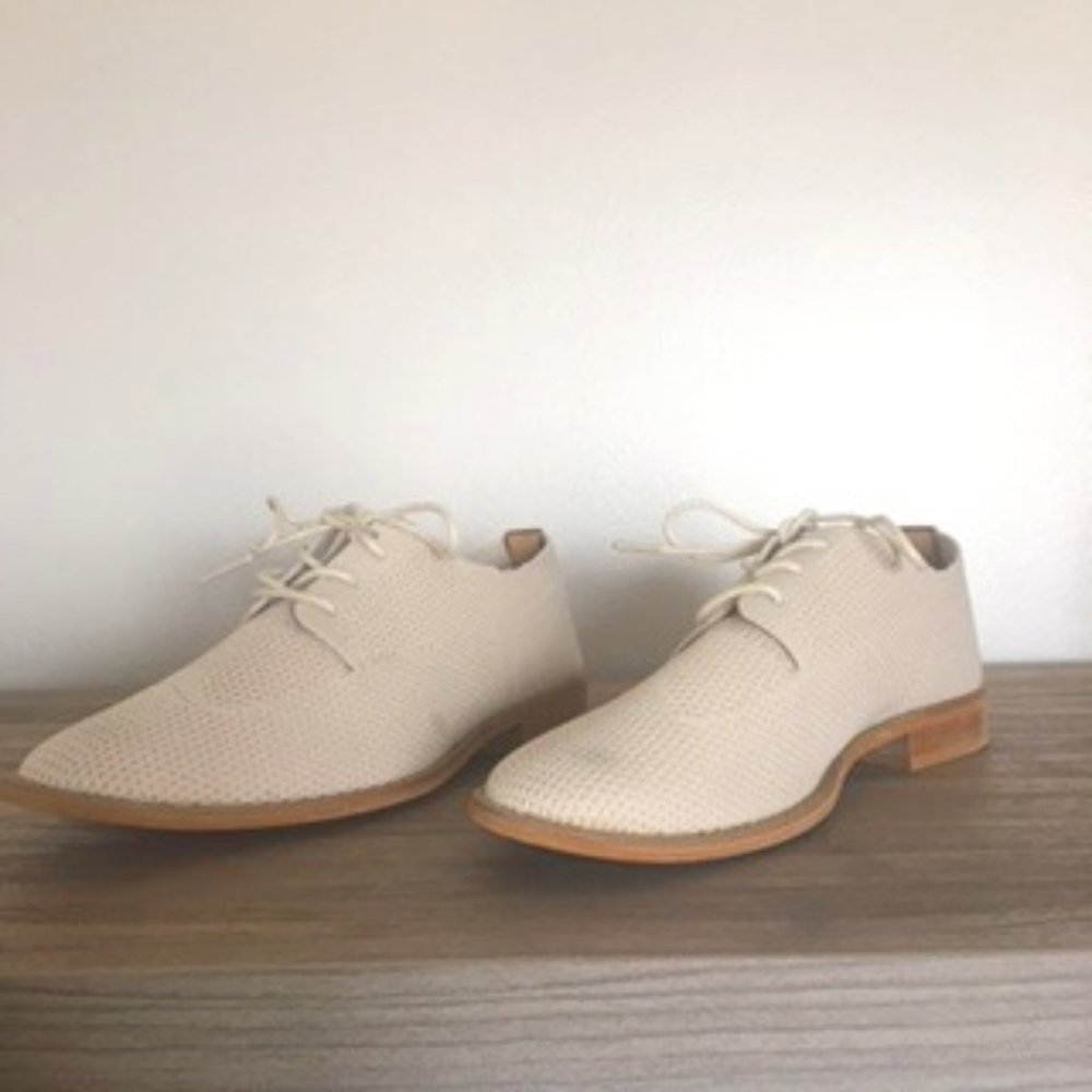 Modcloth Beige Lace-up Oxfords